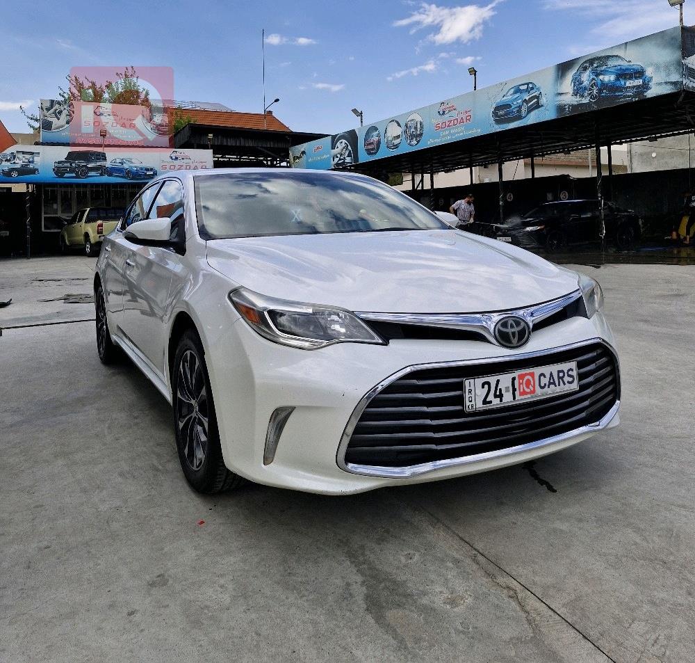 تويوتا أفالون